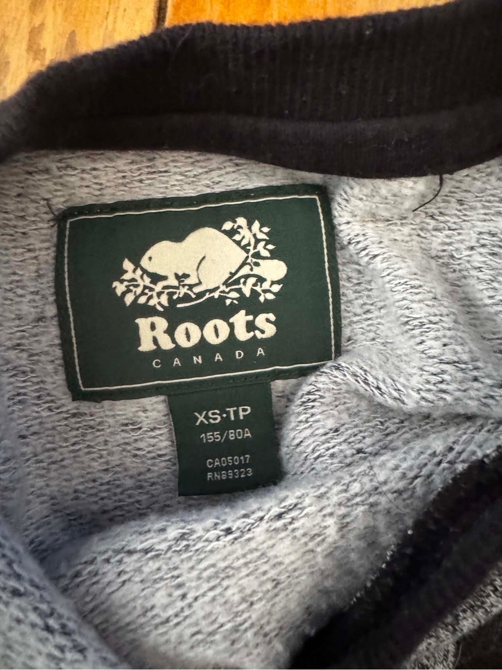 Roots Canada Colourblock Raglan Crewneck Sweatshirt Sweater Heritage Rustic - Picture 3 of 4